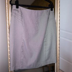 NWT New York & Co Houndstooth Pencil Skirt (Size 14)